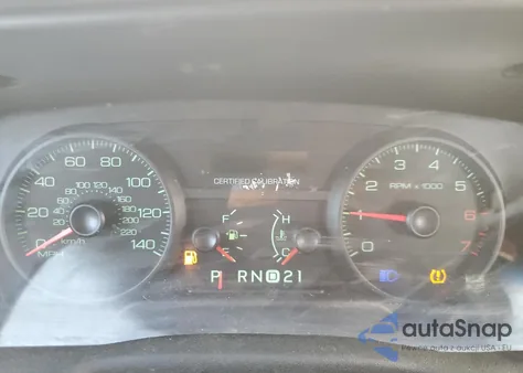 2008 Ford Crown Victoria Police Interceptor z USA, uszkodzony, nr VIN 2FAFP71V98X167596